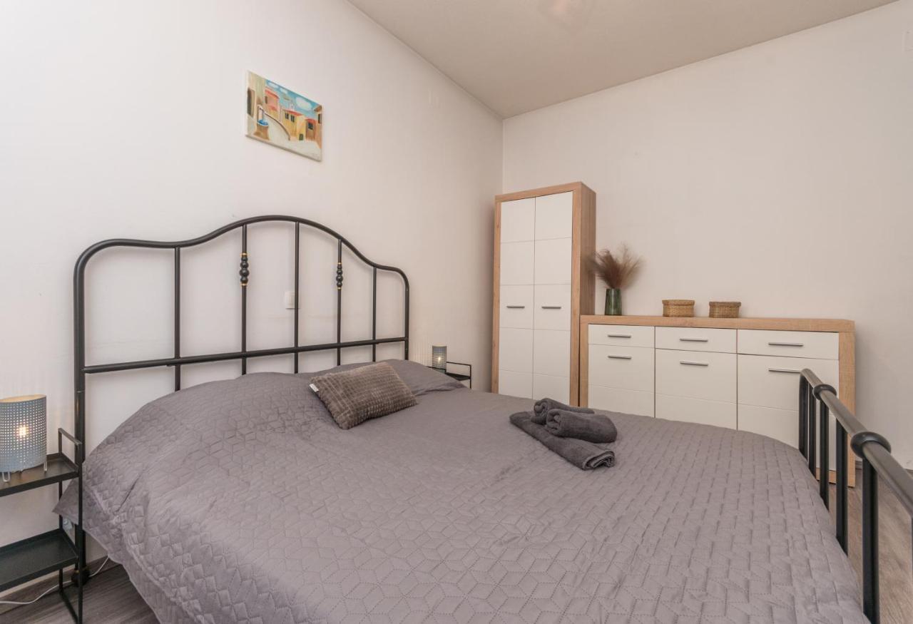 Villa Lucija Biograd na Moru Kültér fotó