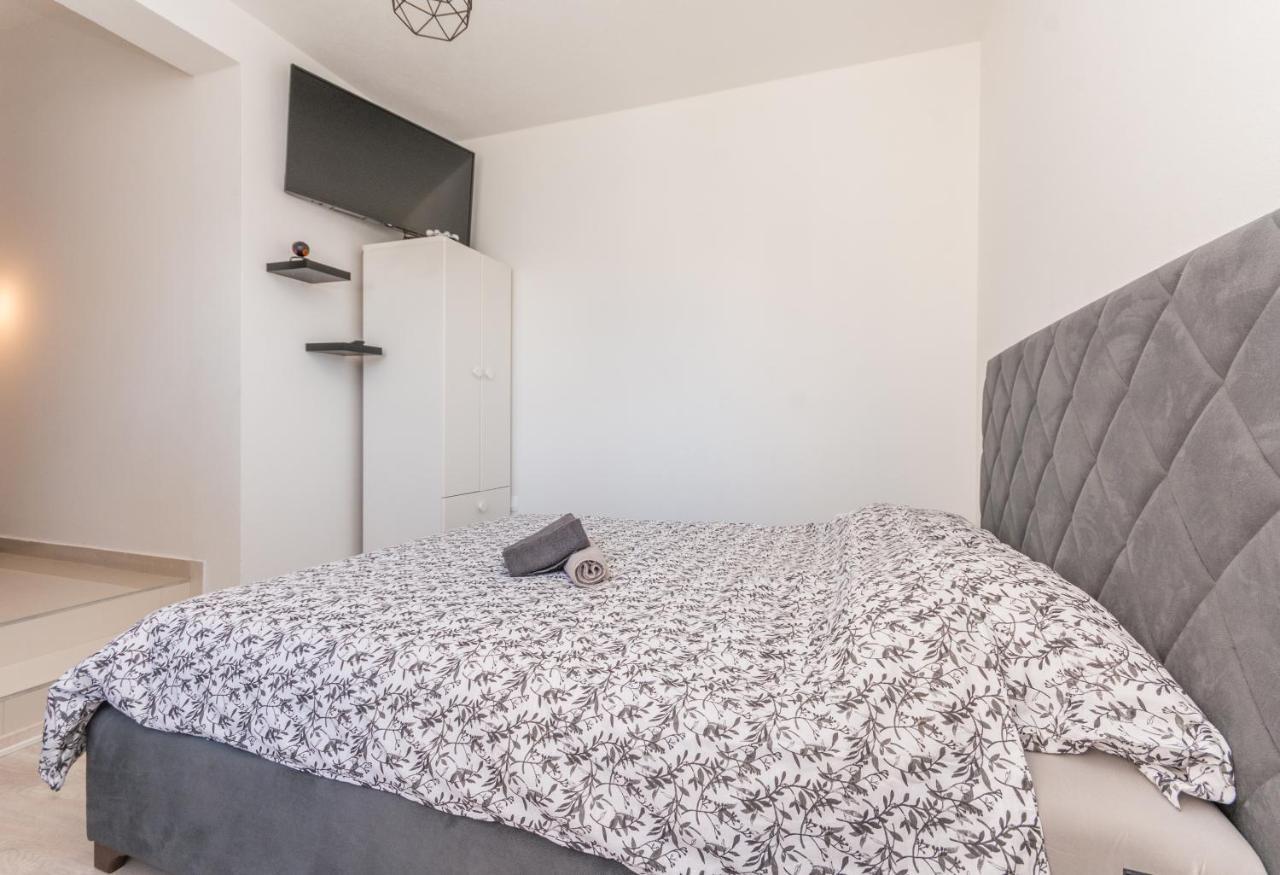 Villa Lucija Biograd na Moru Kültér fotó