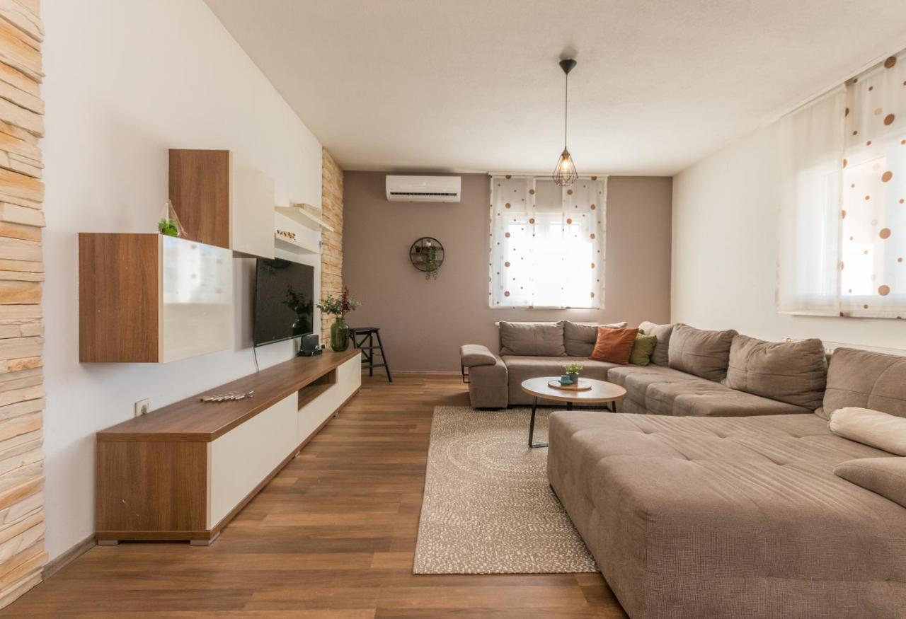 Villa Lucija Biograd na Moru Kültér fotó