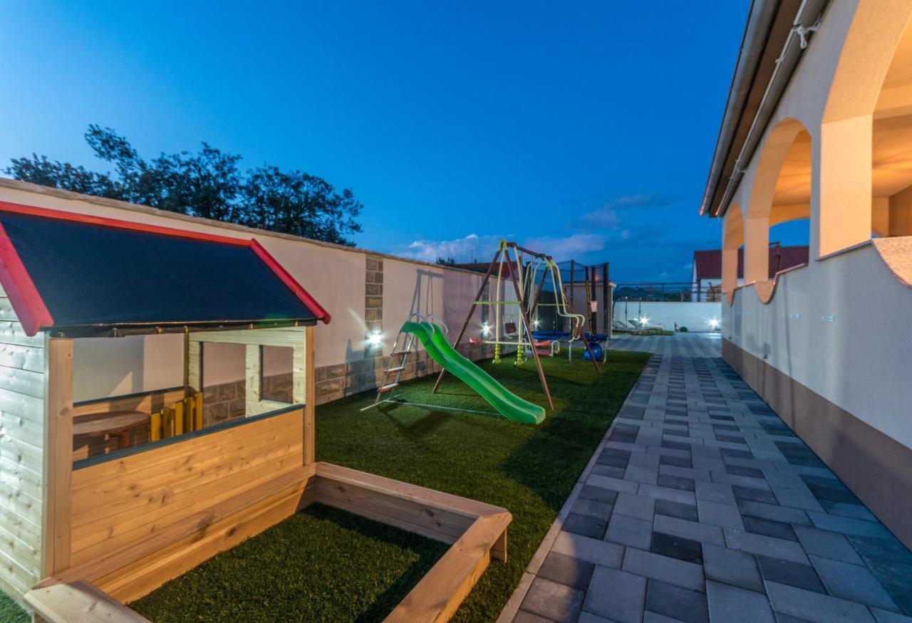 Villa Lucija Biograd na Moru Kültér fotó